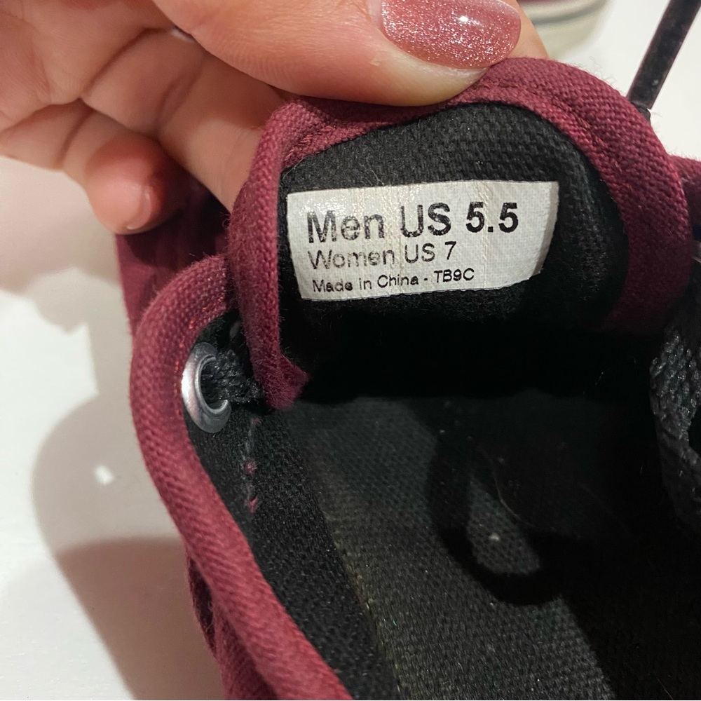 Vans Unisex Authentic Core Classics Casual Sneaker Shoe - maroon, size M 5.5 W 7 - Picture 8 of 8